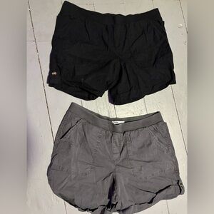Women’s Shorts (2 pairs)